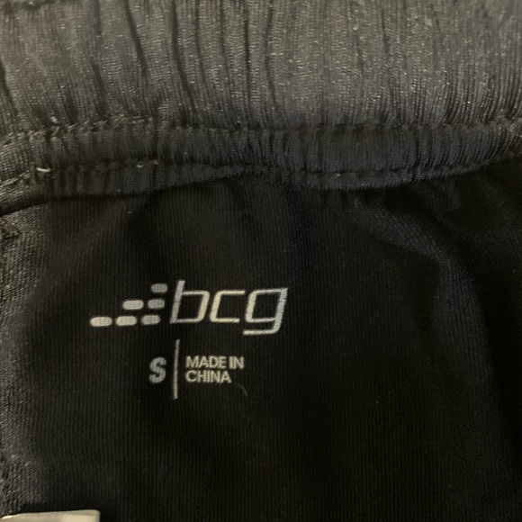 Shorts - Picture 2 of 2